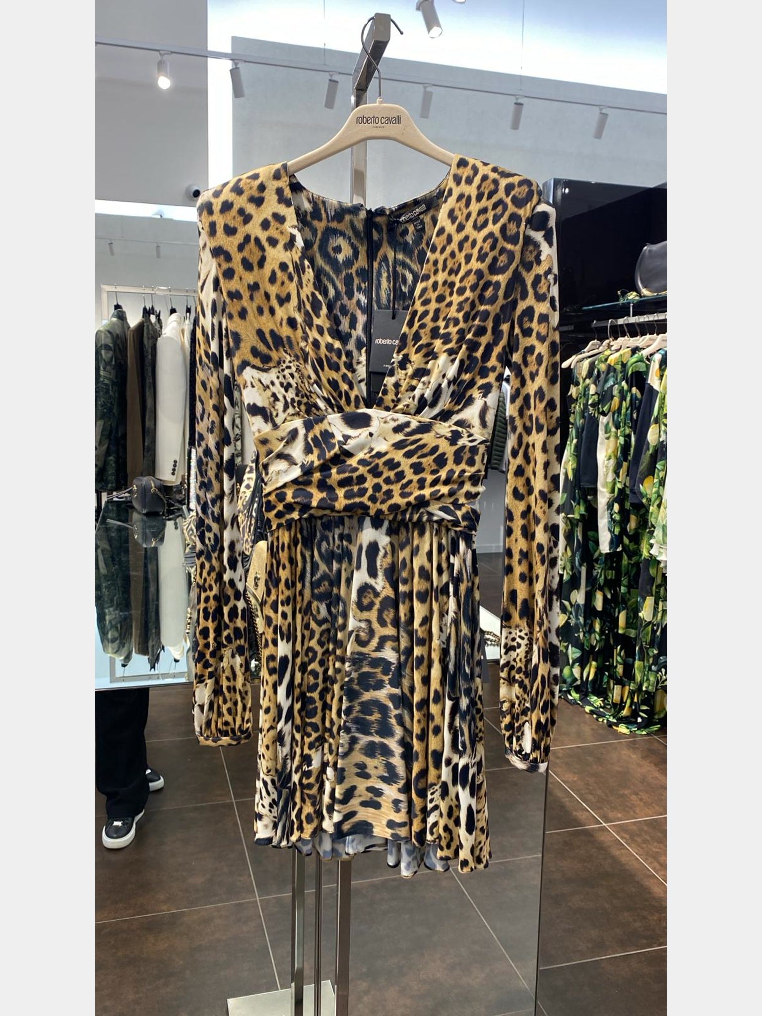 Roberto Cavalli Leopard - print long - sleeve midi dressRoberto Cavalli